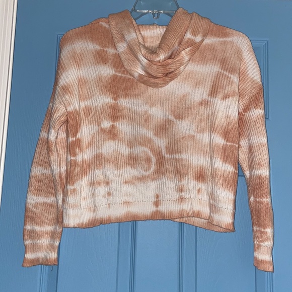Tilly’s Pink Tie Die Sweater Hoodie - Picture 2 of 3